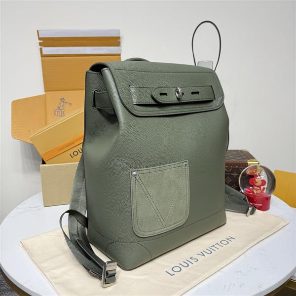 2026122114856155 270